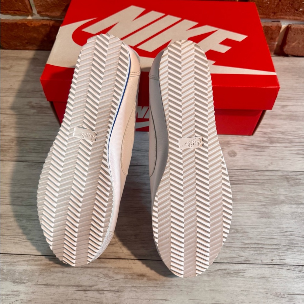 Nike Classic Cortez ‘72 QS Shoe Dog Pack - Falcon - Picture 15 of 16